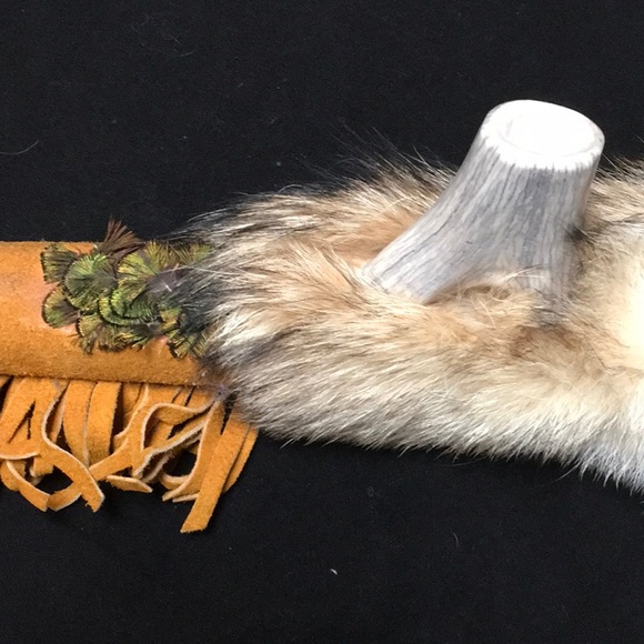 VintagePawn AmIndian PeacPipe BuffaloBone Eagle - Picture 7 of 16